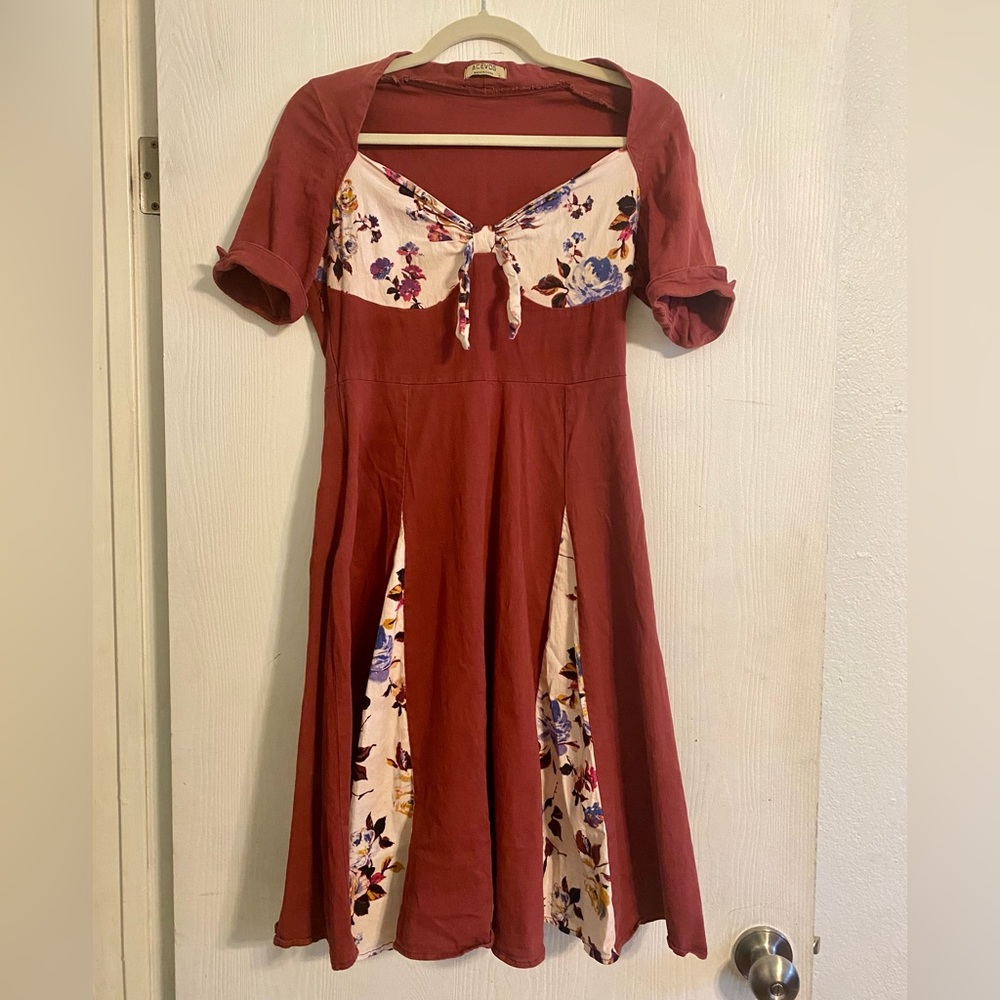 Fall Garden dress • retro cranberry floral dress